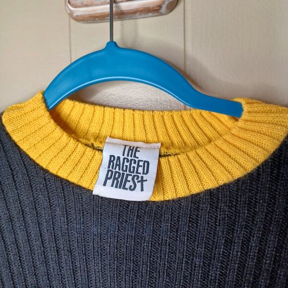 The Ragged Priest Black Gothic Stripe Oversize Knit Pullover Casual Sweater S - Picture 2 of 7